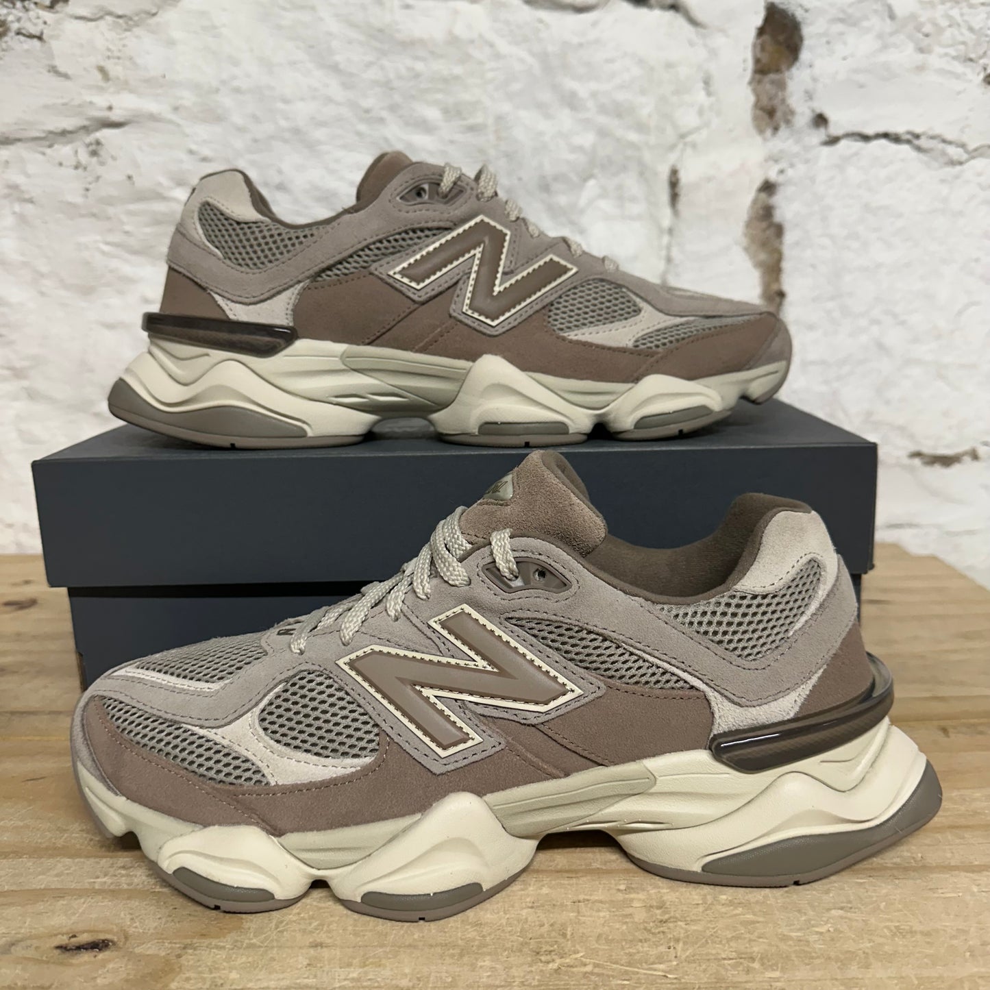 New Balance 9060 Arid Stone Mushroom Sz 9.5