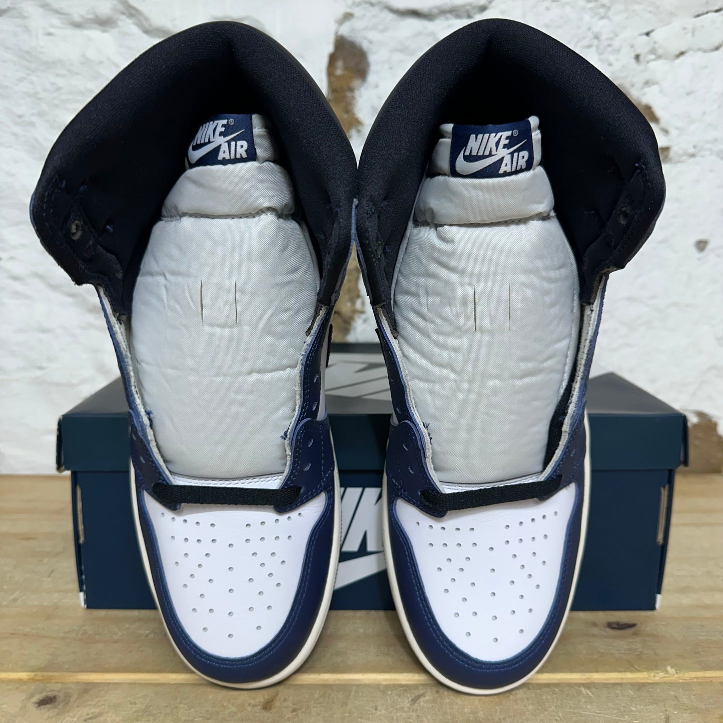 Air Jordan 1 High Midnight Navy Sz 10.5 DS