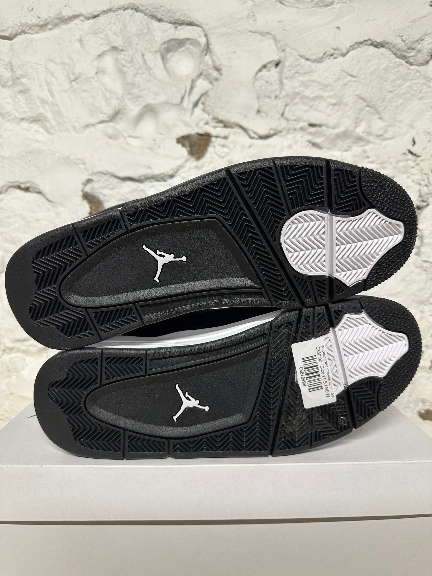 Air Jordan 4 White Thunder Sz 11.5 DS