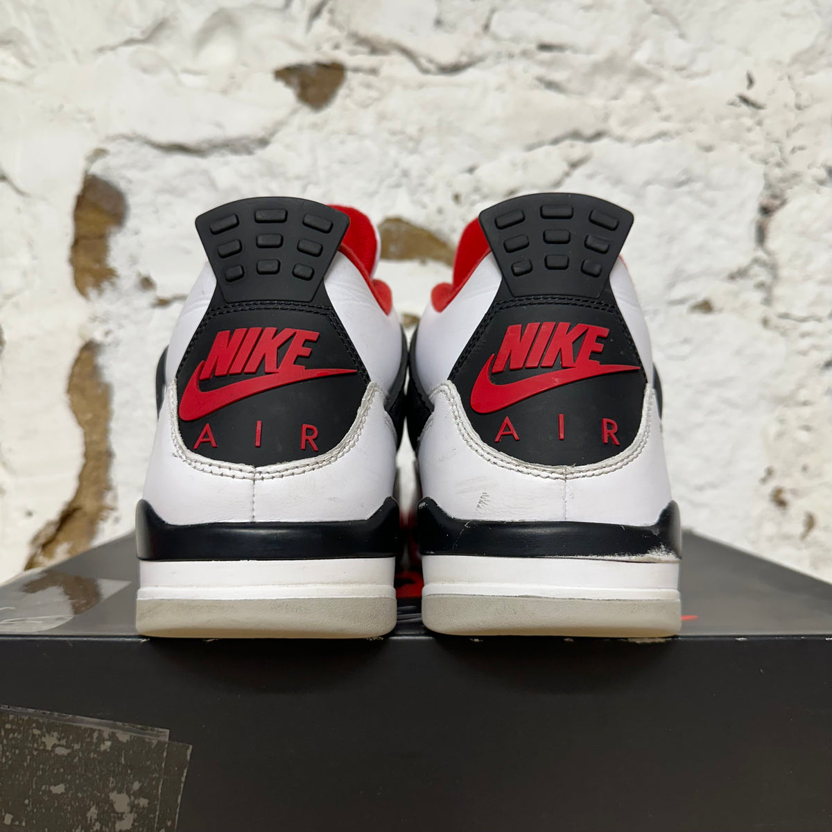 Air Jordan 4 Fire Red (2020) Sz 12.5