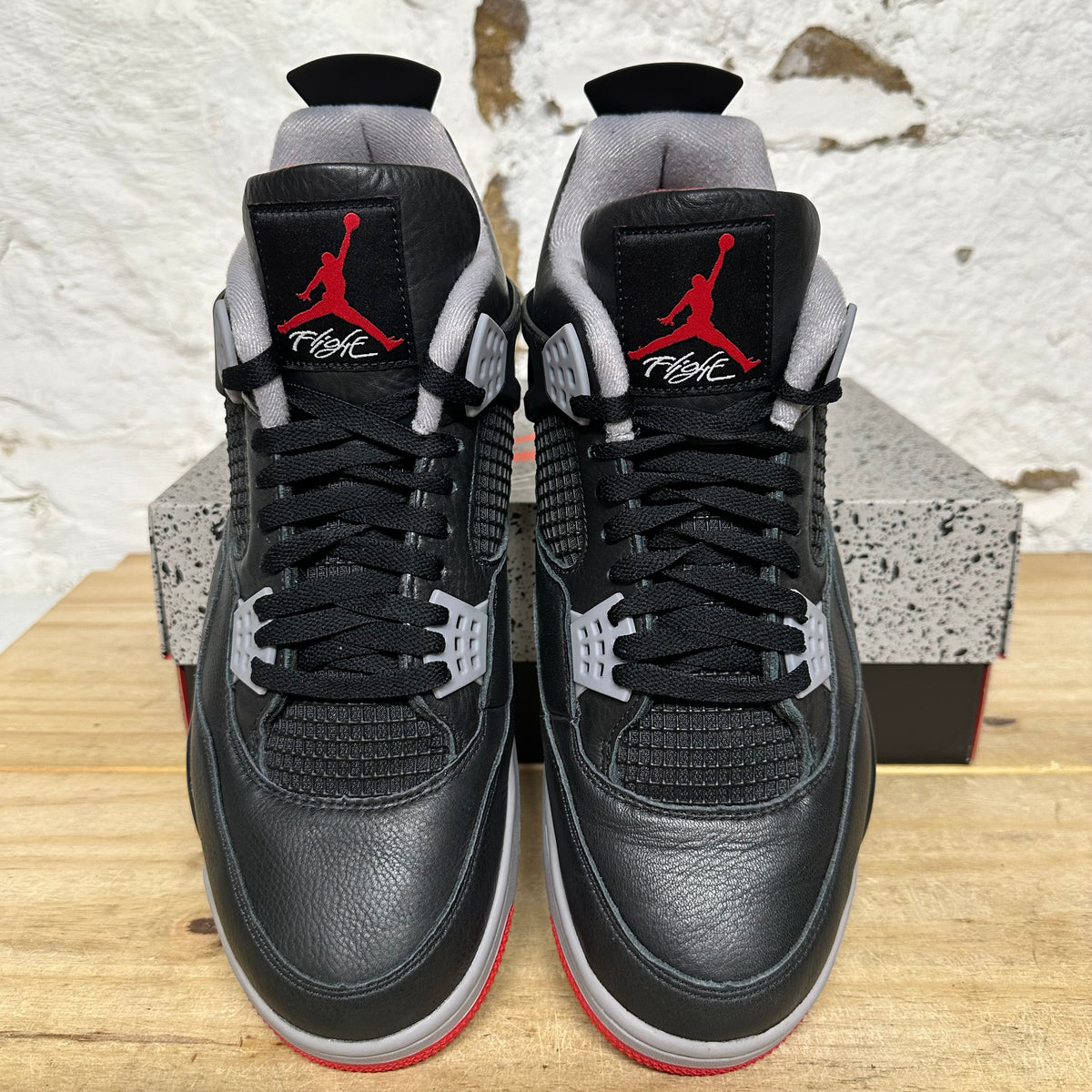 Air Jordan 4 Bred Reimagined Sz 13