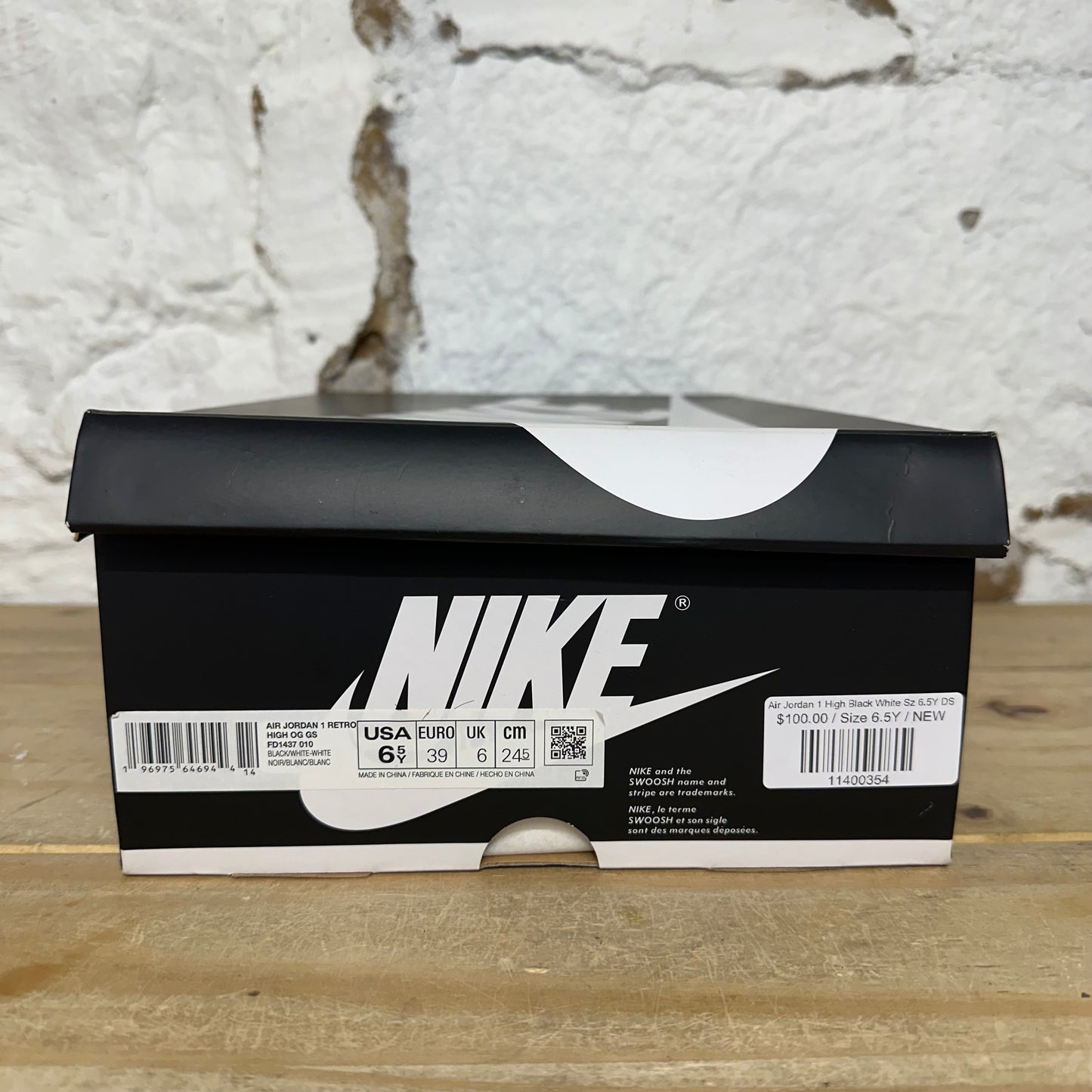 Air Jordan 1 High Black White Sz 6.5Y DS