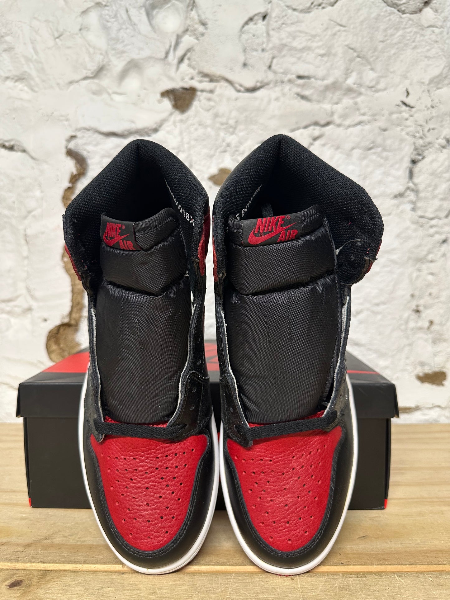 Air Jordan 1 Banned (2016) Sz 9.5 DS
