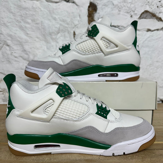 Air Jordan 4 SB Pine Green Sz 9