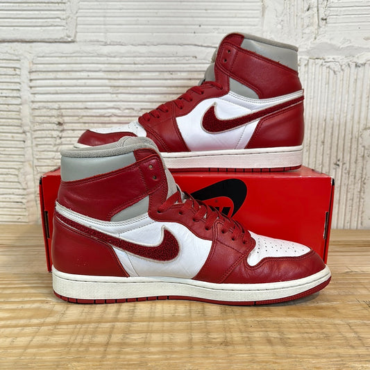 Air Jordan 1 High Varsity Red Sz 10(11.5W)