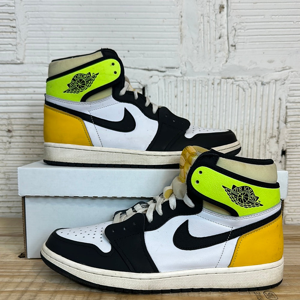 Air Jordan 1 Volt Gold Sz 9.5