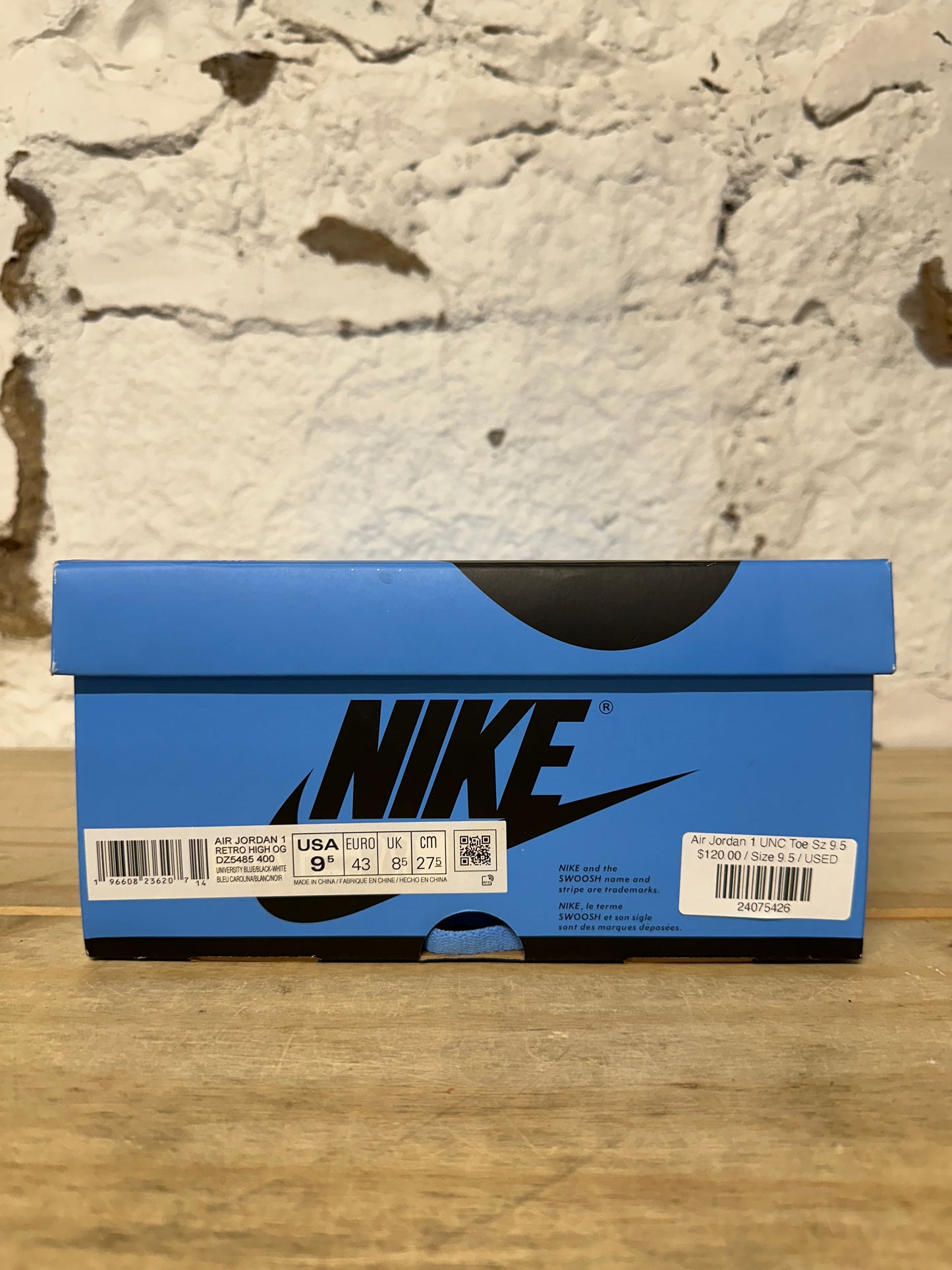 Air Jordan 1 UNC Toe Sz 9.5