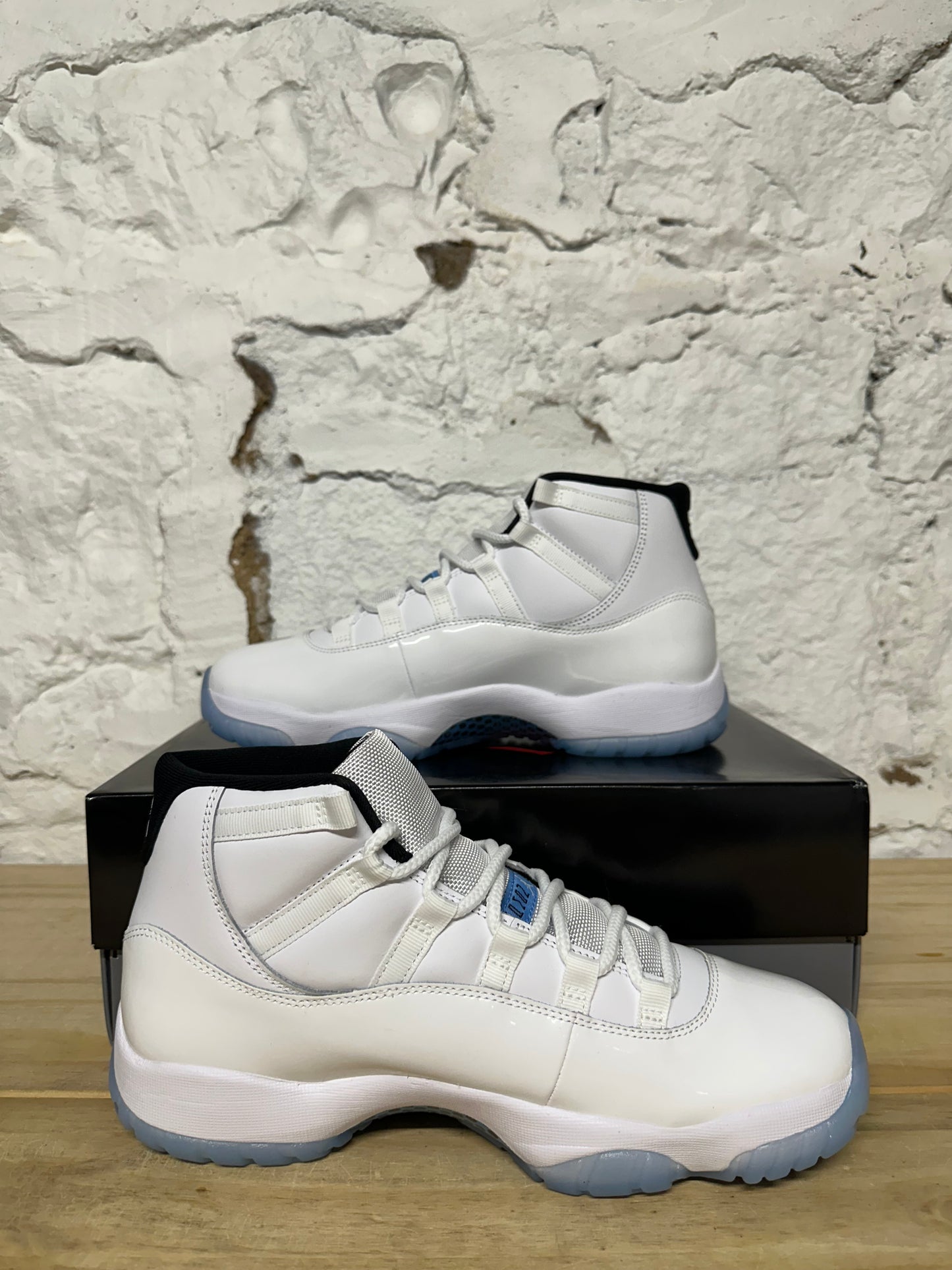 Air Jordan 11 Legend Blue (2024) Sz 10 DS