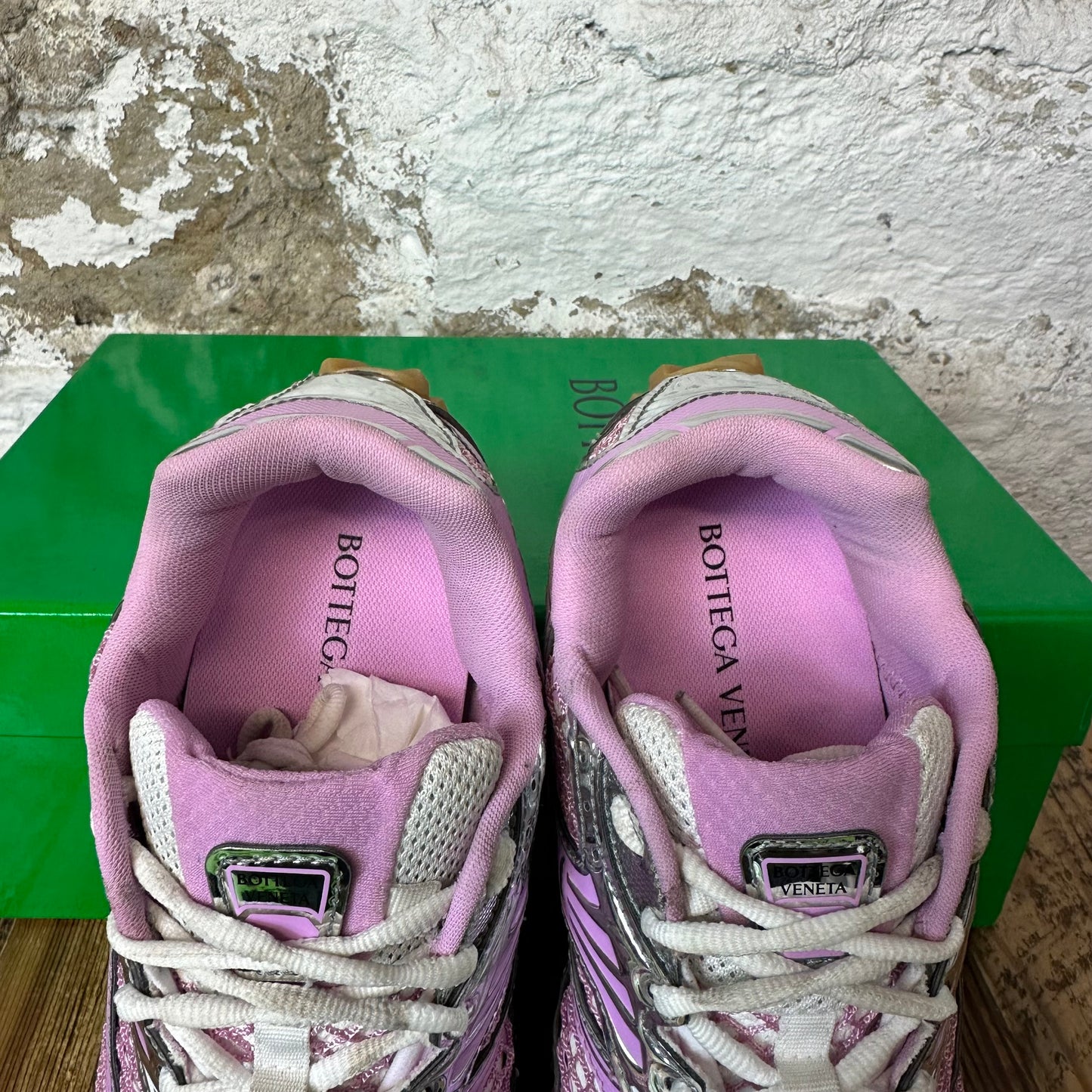 Bottega Veneta Pink Gloss Silver Orbit Sneaker Sz 6.5 (39)