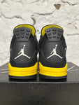 Air Jordan 4 Thunder Sz 9