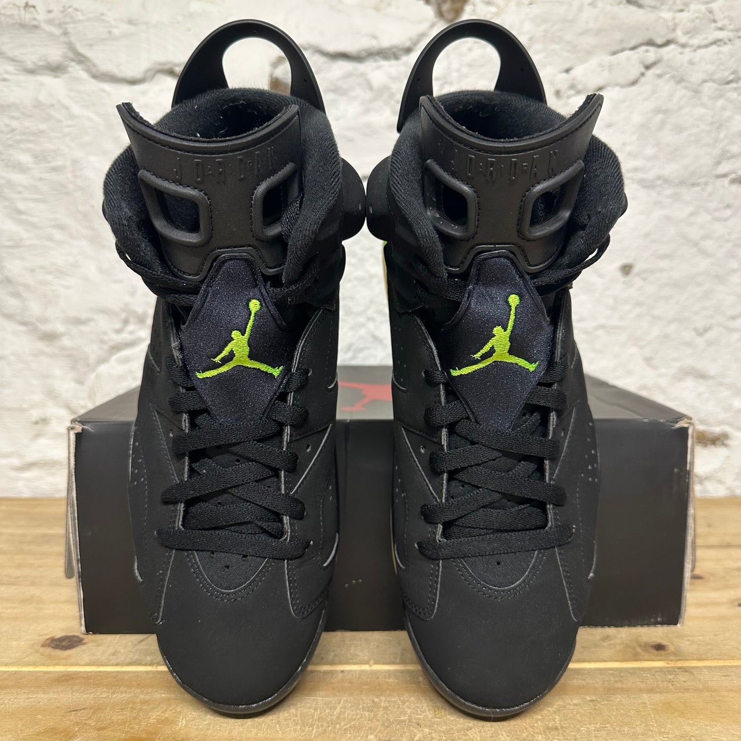 Air Jordan 6 Electric Green Sz 10