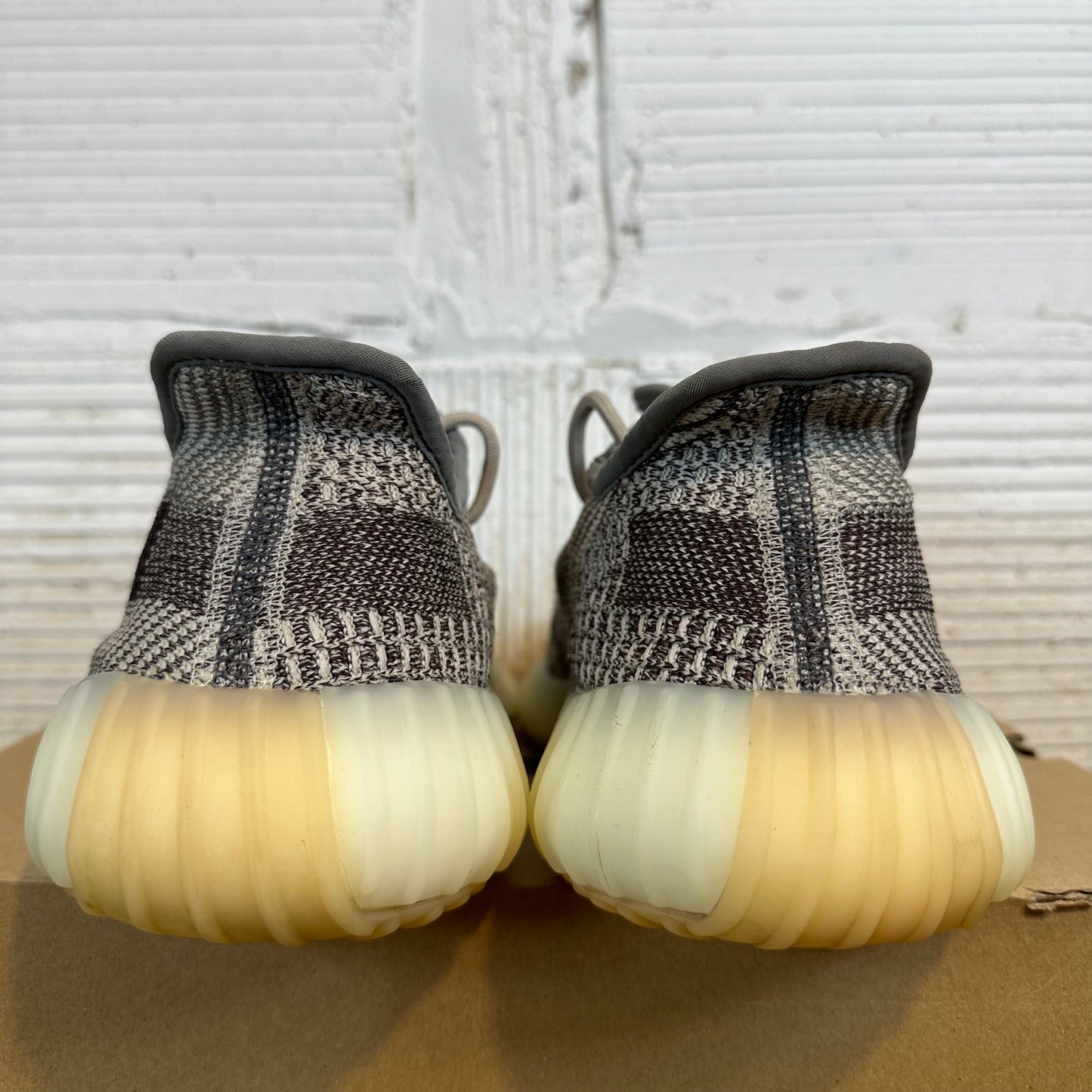 Adidas Yeezy Boost 350 V2 Zyon Sz 9.5