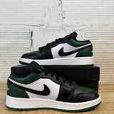 Air Jordan 1 Low Green Toe Sz 5Y