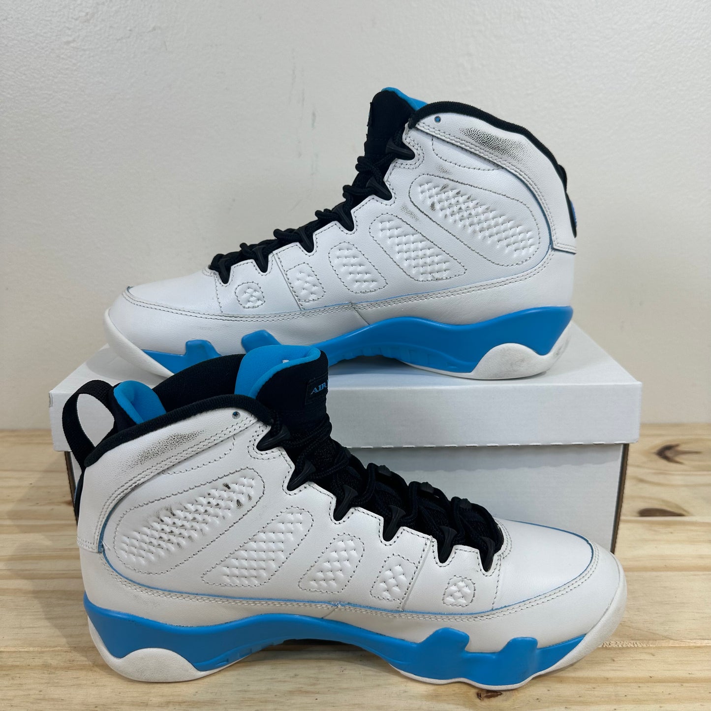 Air Jordan 9 Powder Blue Sz 9.5