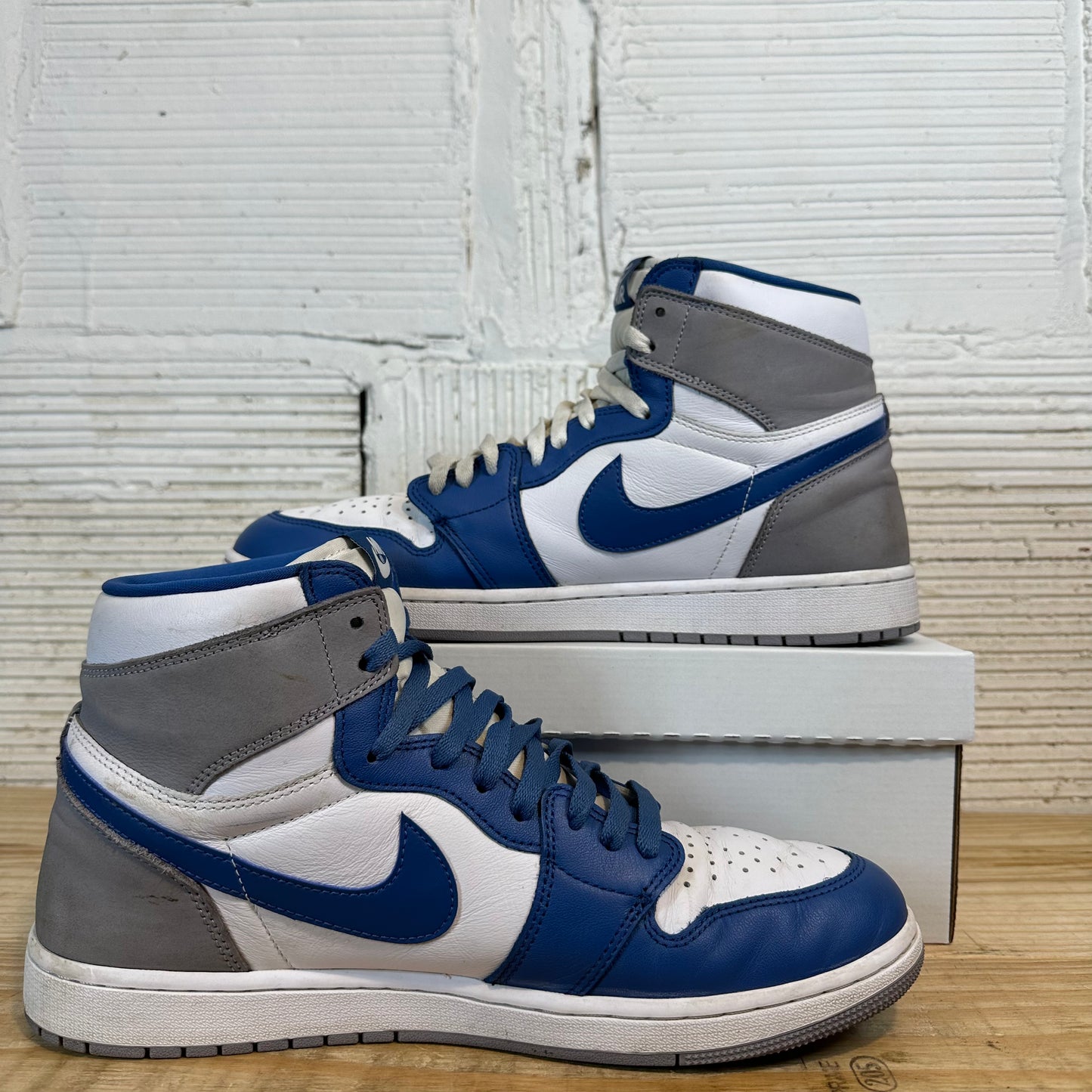 Air Jordan 1 True Blue Sz 13
