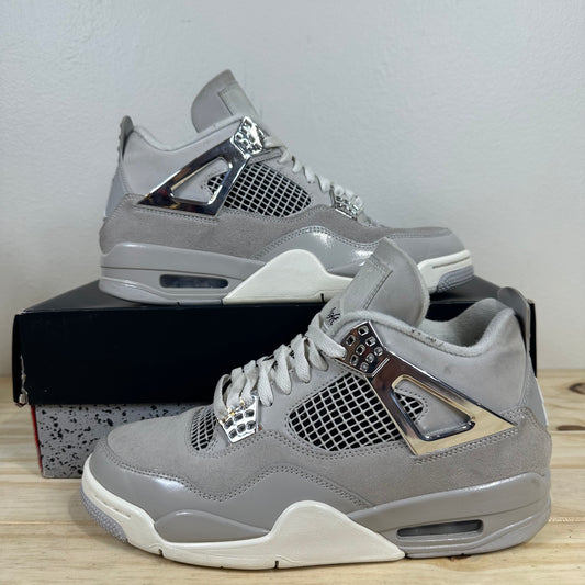 Air Jordan 4 Retro Frozen Moments Sz 8 (9.5W)