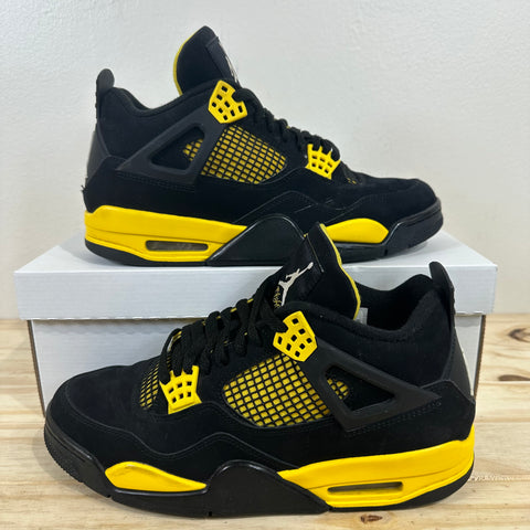 Air Jordan 4 Retro Thunder Sz 9.5
