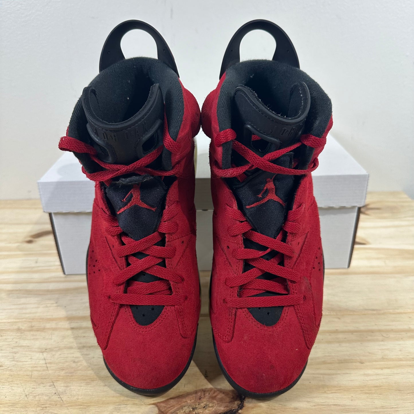 Air Jordan 6 Toro Sz 8.5