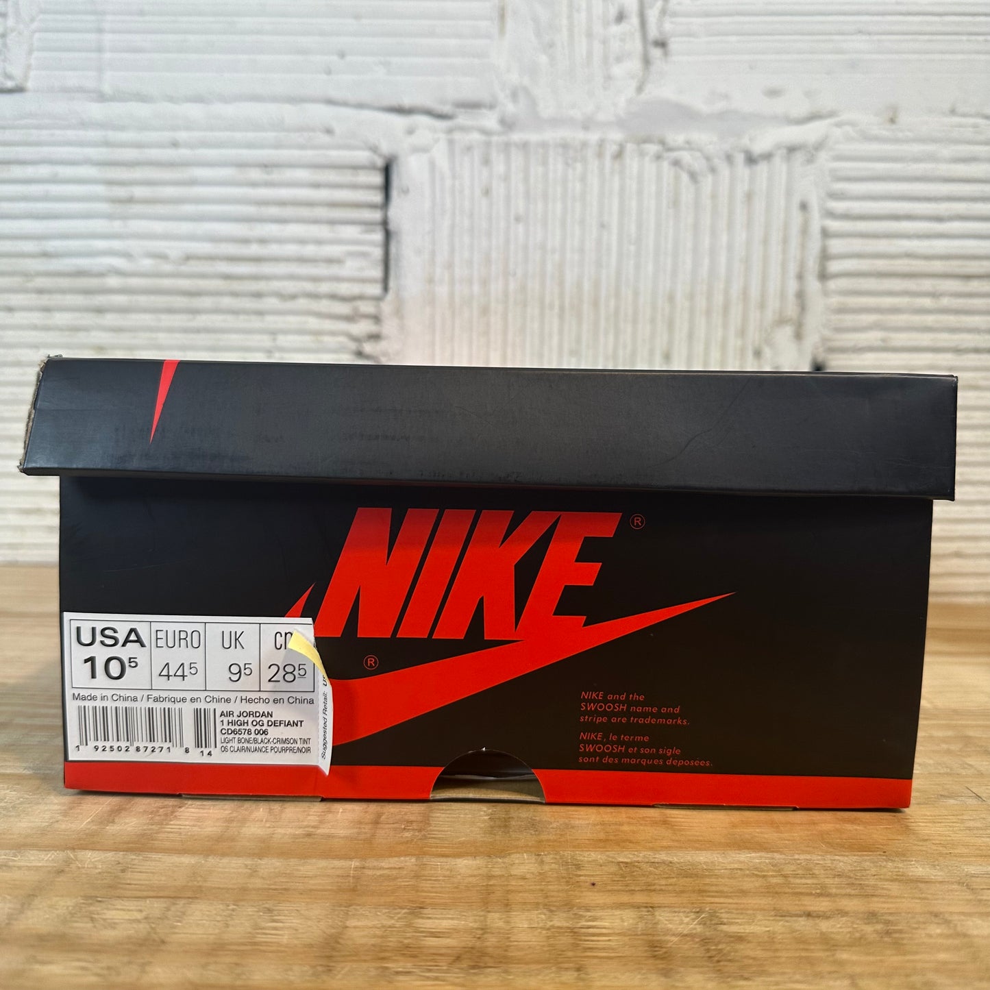 Air Jordan 1 High SB NYC to Paris Sz 10.5