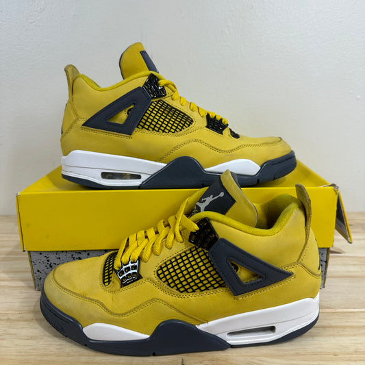 Air Jordan 4 Retro Lightning (2021) Sz 9.5