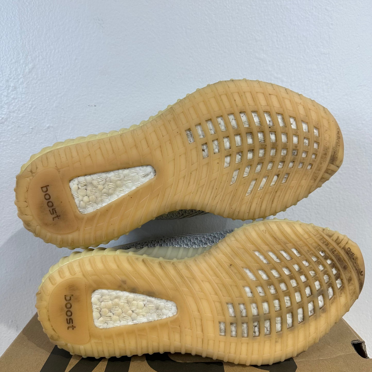 Adidas Yeezy Boost 350 V2 Lundmark Sz 10.5