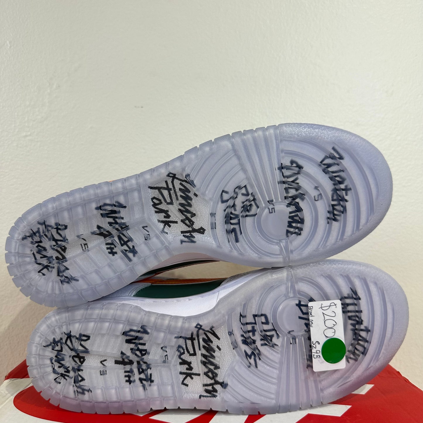 Nike Dunk Low SE NY vs. NY Sz 9.5 DS