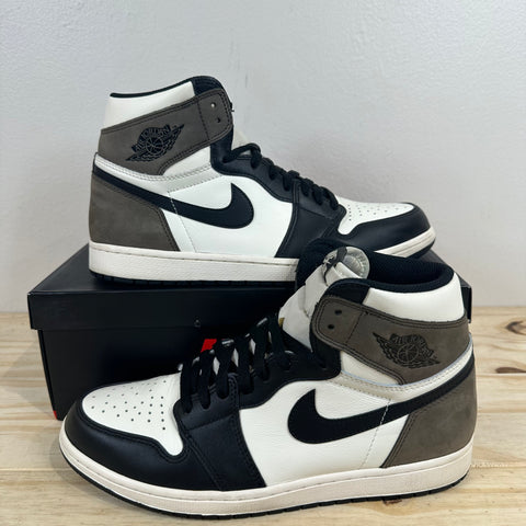 Air Jordan 1 Retro High Dark Mocha Sz 11.5