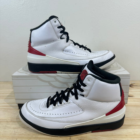 Air Jordan 2 Retro OG Chicago (2022) Sz 9.5
