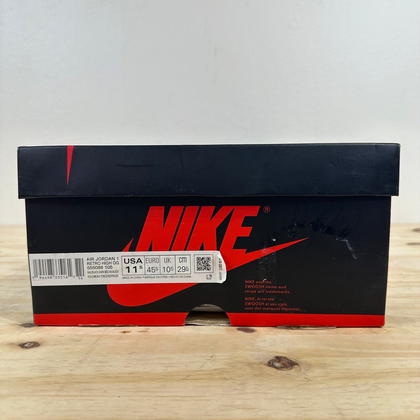 Air Jordan 1 Retro High Dark Mocha Sz 11.5