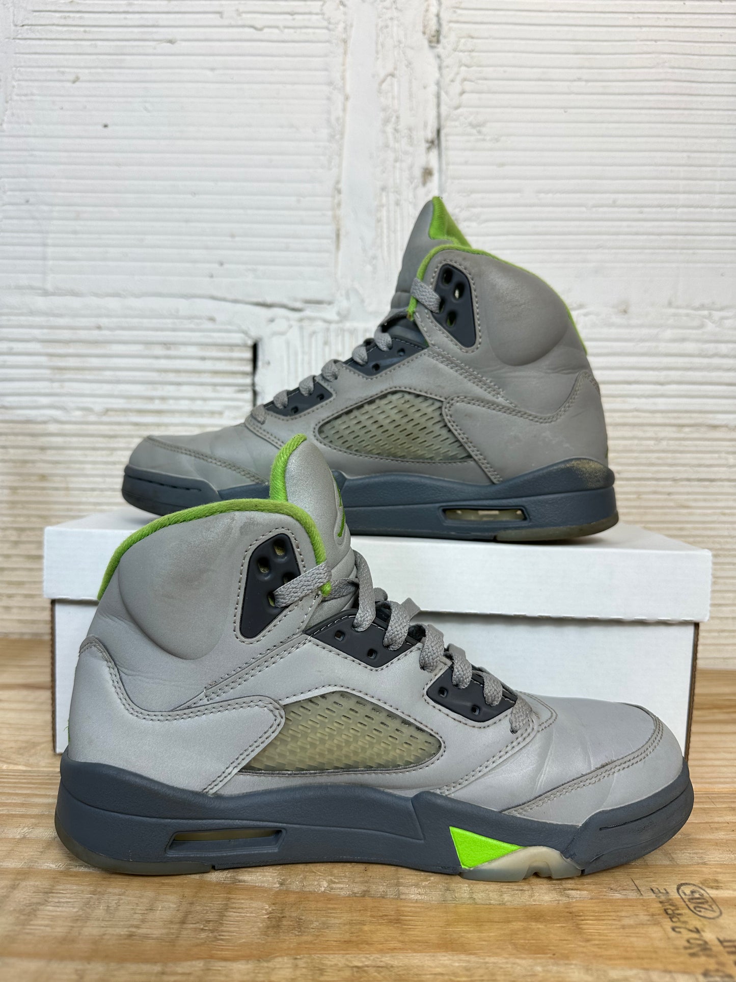 Air Jordan 5 Green Bean Sz 8